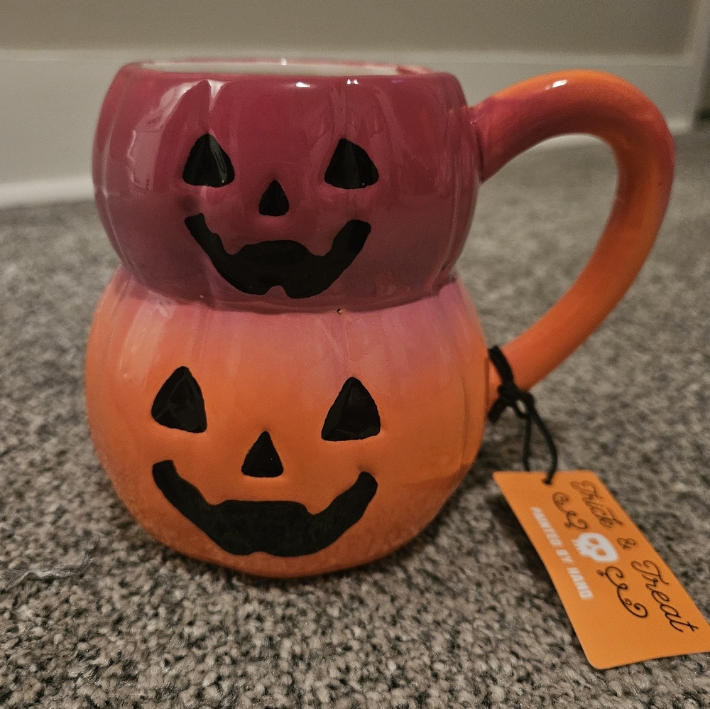 Halloween Stacked Pumpkins Mug Pink & Orange